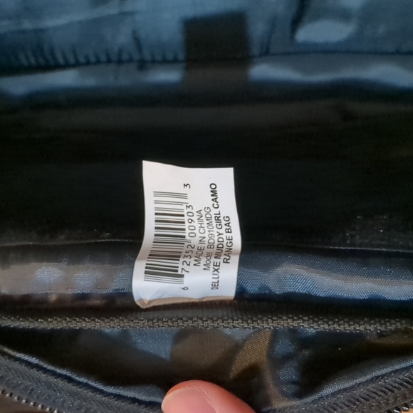 Bulldog Deluxe Muddy Girl Camo Range Bag - Picture 6 of 7